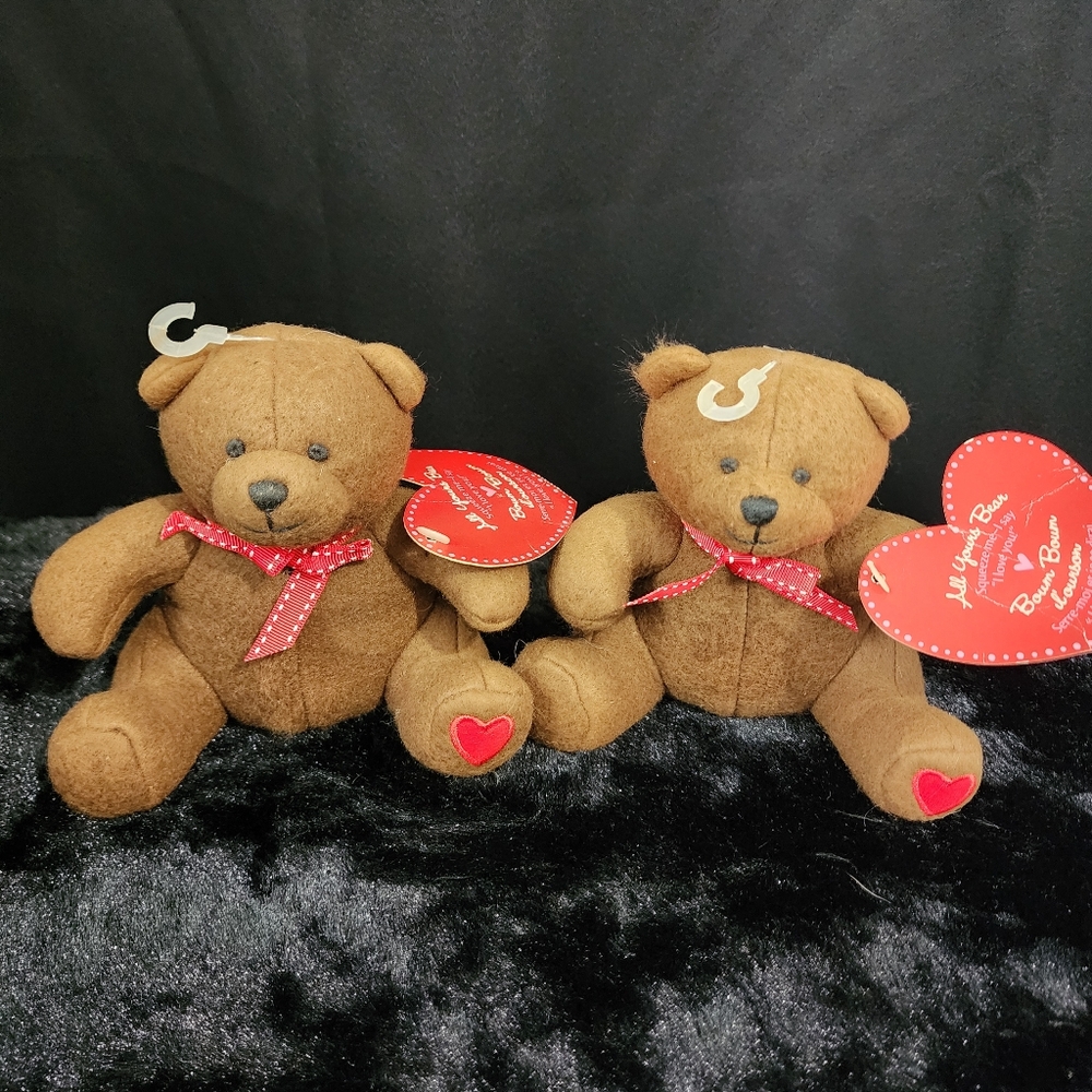 Vintage Hallmark 5" Bear pair